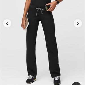 Figs Scrub Pants in Black